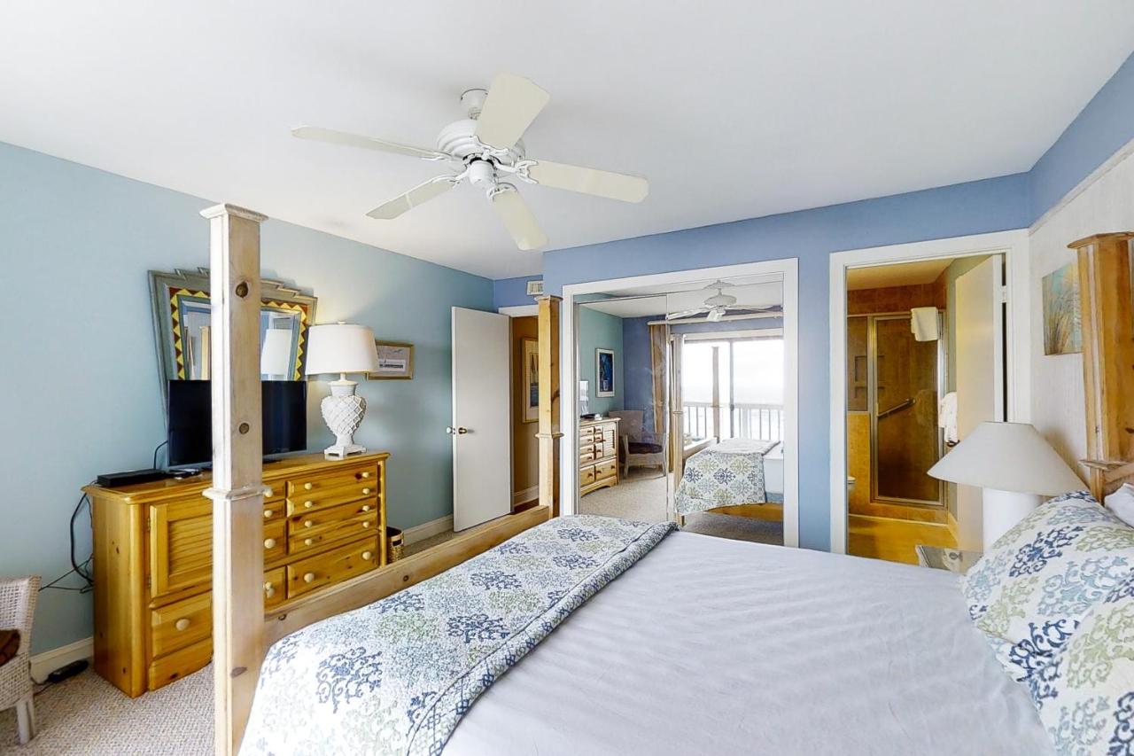 Breakers C-22 Apartment Pine Knoll Shores Exterior photo